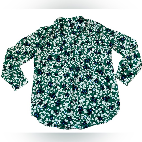 Ann Taylor Green Floral Collared V-Neck Long Sleeve Camp Blouse - Picture 3 of 10